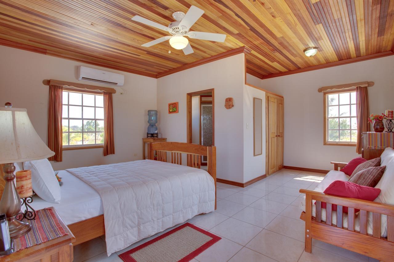 Coco Plum All Inclusive Resort Dangriga Luaran gambar